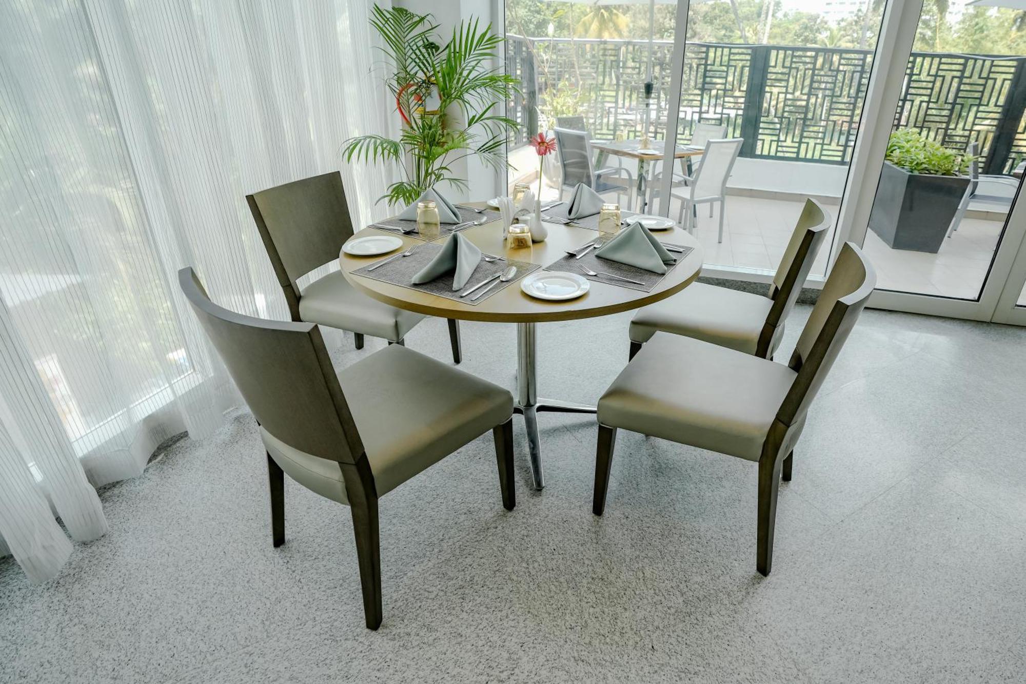 טריואנדרום Gokulam Grand Trivandrum מראה חיצוני תמונה